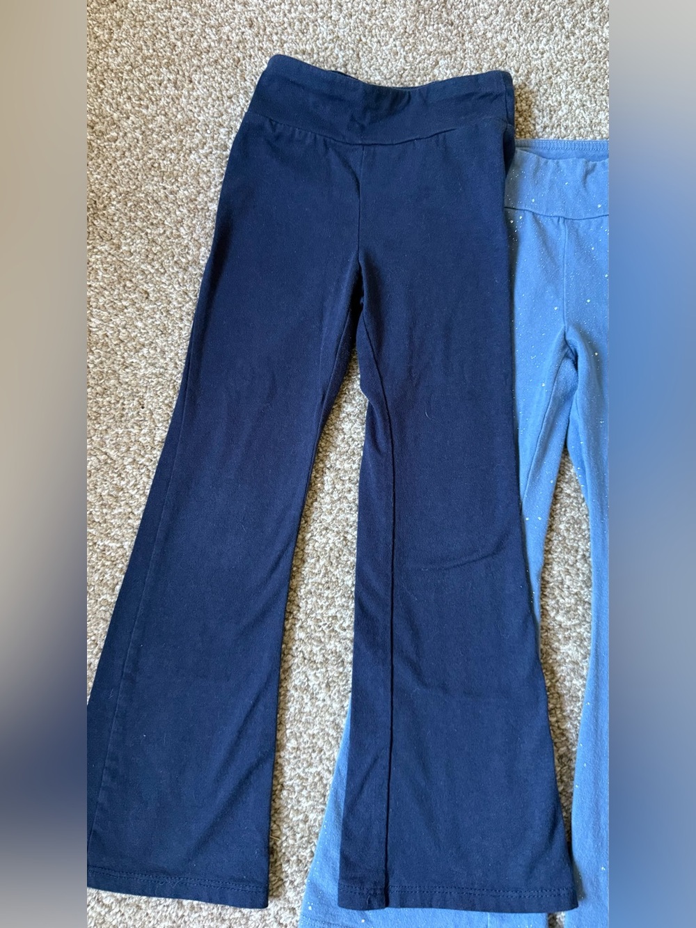 GAP set of 4 Flare Leggings - Picture 3 of 9